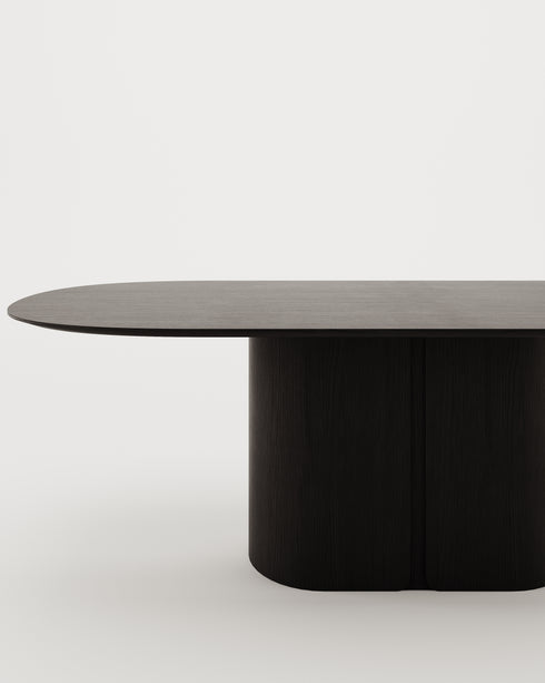 LONDON DINING TABLE